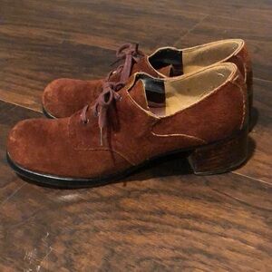 Vintage Chestnut Suede Block Heeled Shoes
